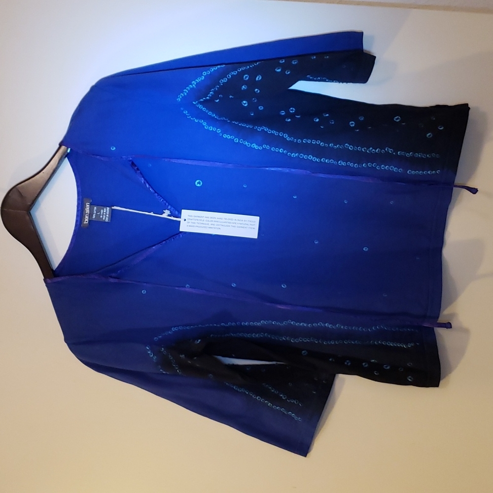 Ben Allen hand tie dyed women's top, color is between blue and purple with black